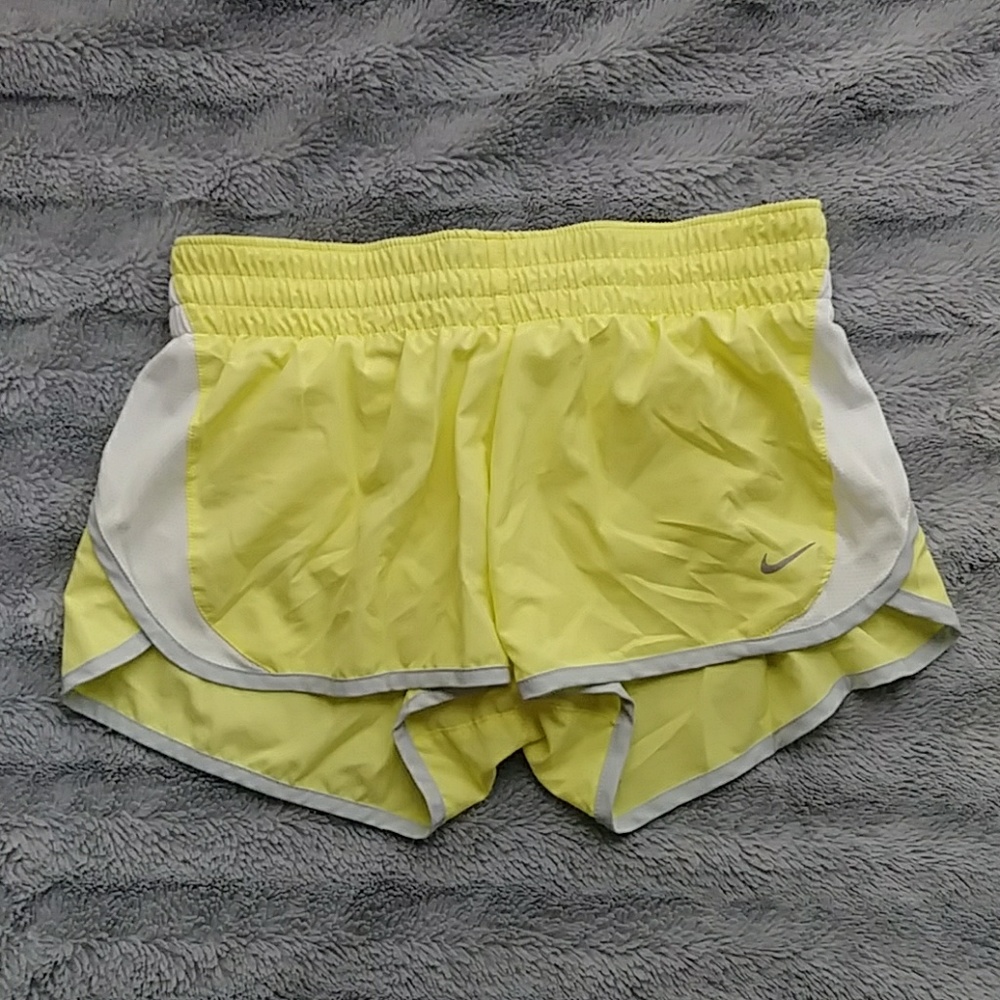 Nike Womens Shorts in Yellow/White/Gray